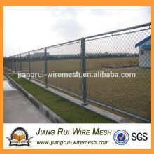 chain link wire fence